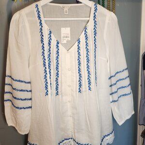 Cato - V Neck Quarter sleeve top *NWT*